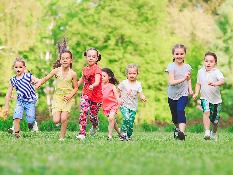 Glückliche Kinder auf dem Schwillehof